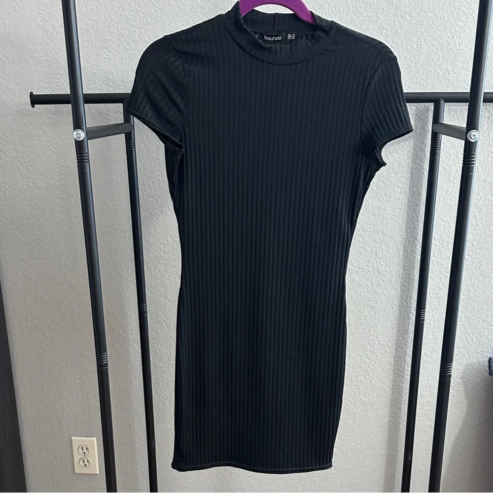 Boohoo Black Ribbed Mini Dress - Picture 4 of 4